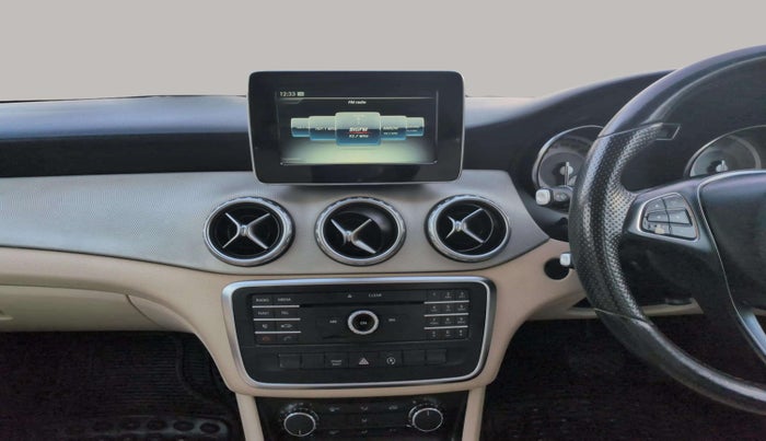 2015 Mercedes Benz GLA Class 200 CGI SPOTRS, Petrol, Automatic, 31,793 km, Air Conditioner