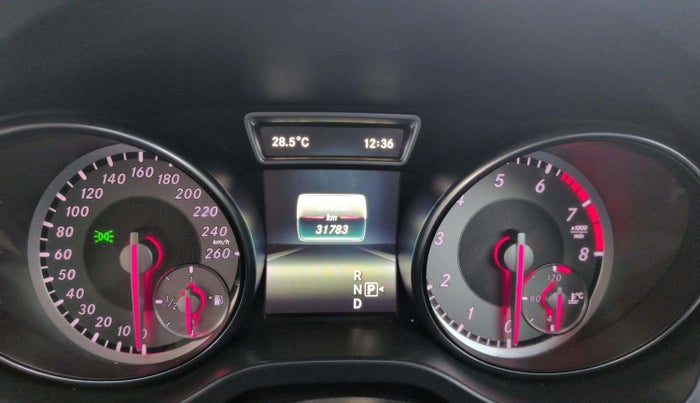 2015 Mercedes Benz GLA Class 200 CGI SPOTRS, Petrol, Automatic, 31,793 km, Odometer Image