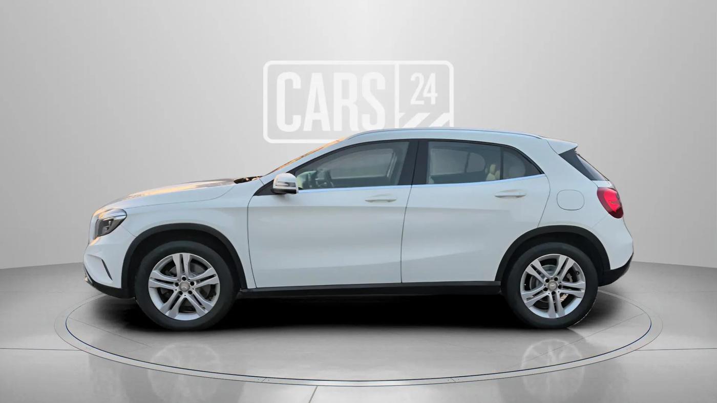 2015 Mercedes Benz GLA Class 200 CGI SPOTRS, Petrol, Automatic, 31,793 km, Left Side