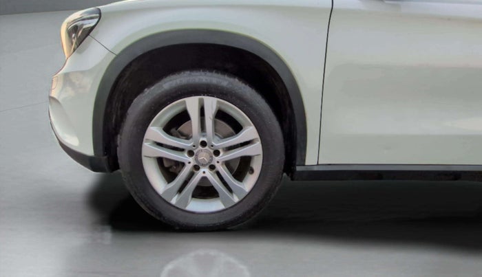 2015 Mercedes Benz GLA Class 200 CGI SPOTRS, Petrol, Automatic, 31,793 km, Left Front Wheel