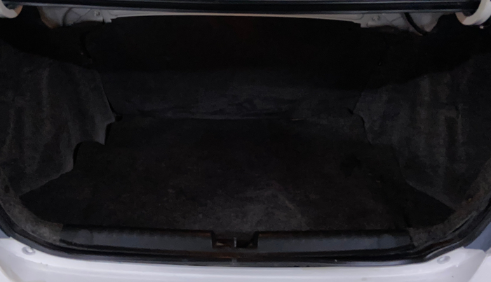 2013 Honda Amaze 1.2L I-VTEC EX, Petrol, Manual, 76,793 km, Boot Inside