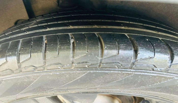 2021 KIA SELTOS HTX ANNIVERSARY EDITION 1.5 PETROL IVT, Petrol, Automatic, 36,010 km, Right Rear Tyre Tread