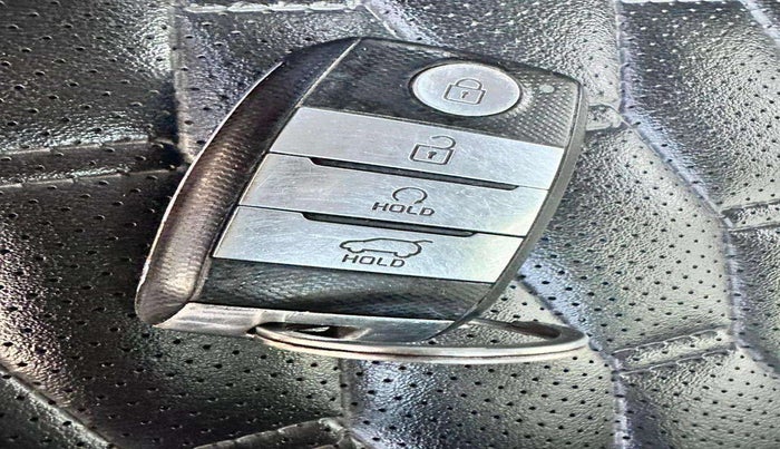 2021 KIA SELTOS HTX ANNIVERSARY EDITION 1.5 PETROL IVT, Petrol, Automatic, 36,010 km, Key Close Up