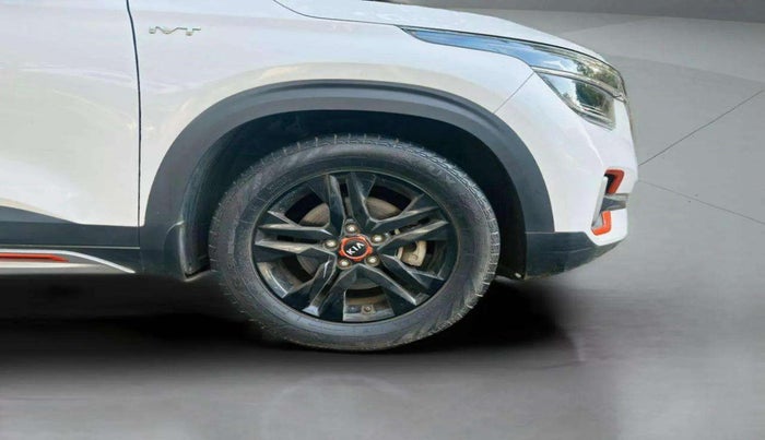 2021 KIA SELTOS HTX ANNIVERSARY EDITION 1.5 PETROL IVT, Petrol, Automatic, 36,010 km, Right Front Wheel