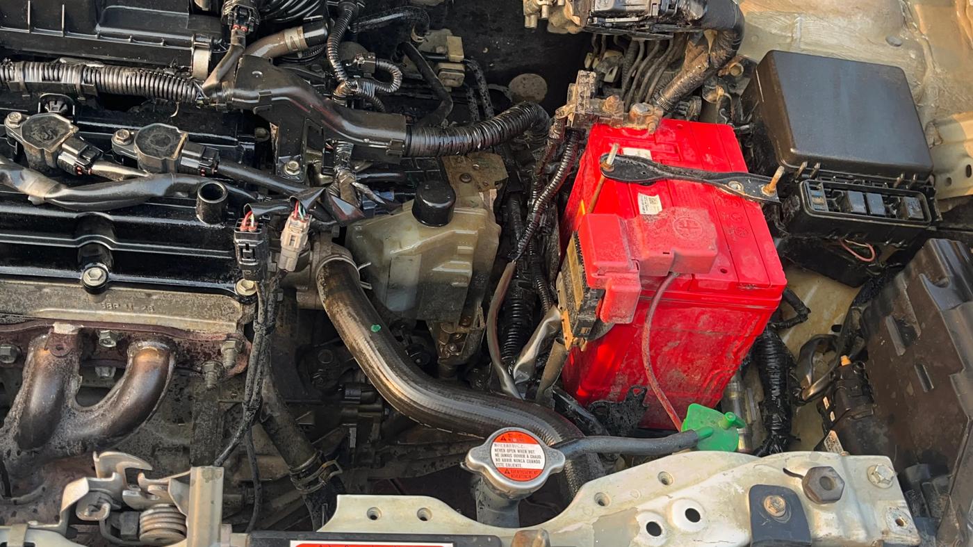 2018 Maruti Dzire ZXI PLUS AMT, Petrol, Automatic, 1,32,185 km, Engine View - Left
