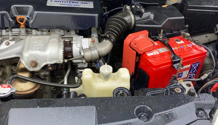 2015 Honda City 1.5L I-DTEC V, Diesel, Manual, 1,06,188 km, Engine View - Left