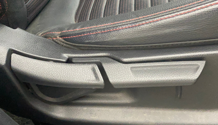 2021 KIA SONET GTX PLUS 1.0 DCT, Petrol, Automatic, 39,387 km, Driver Side Adjustment Panel