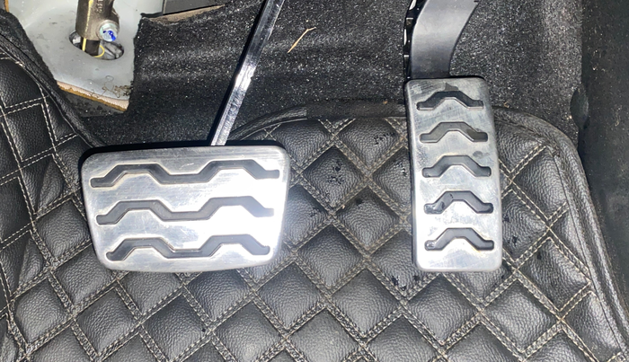 2021 KIA SONET GTX PLUS 1.0 DCT, Petrol, Automatic, 39,387 km, Pedals