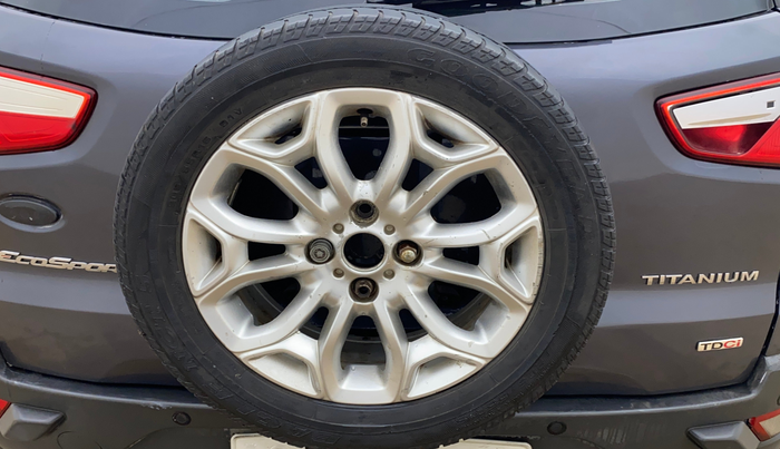 2013 Ford Ecosport TITANIUM 1.5L DIESEL, Diesel, Manual, 73,126 km, Spare Tyre