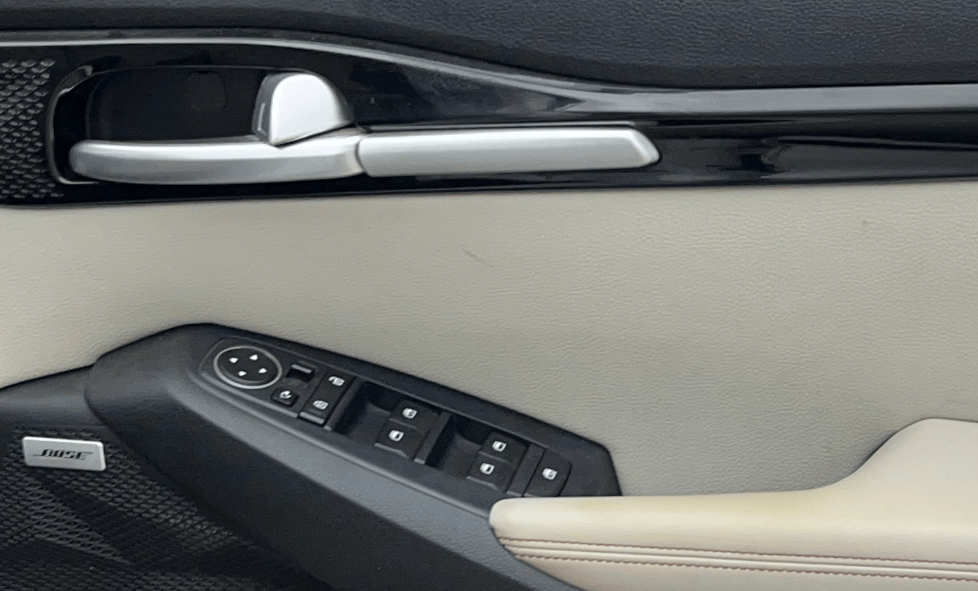 2020 KIA SELTOS GTX PLUS DCT 1.4 PETROL, Petrol, Automatic, 77,156 km, Driver Side Door Panels Control