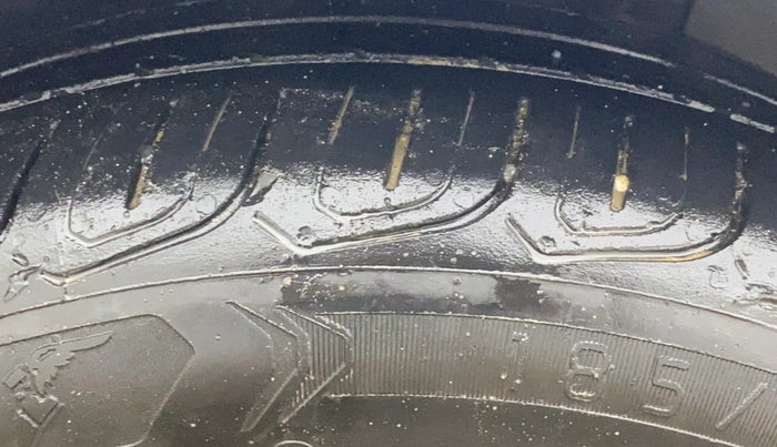 2023 Tata ALTROZ XZ PLUS SUNROOF CNG, CNG, Manual, 41,807 km, Left Front Tyre Tread