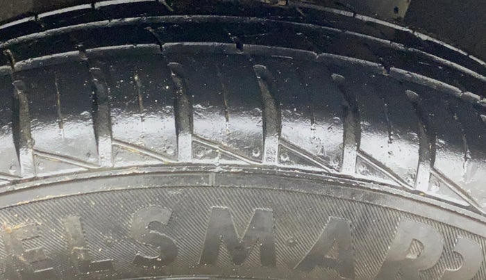 2021 Renault Kwid RXL, Petrol, Manual, 35,342 km, Left Rear Tyre Tread