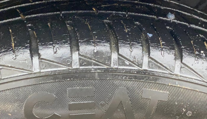 2021 Renault Kwid RXL, Petrol, Manual, 35,342 km, Left Front Tyre Tread