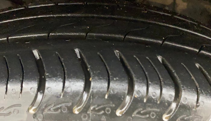 2015 Honda City 1.5L I-VTEC V MT, Petrol, Manual, 35,151 km, Left Front Tyre Tread