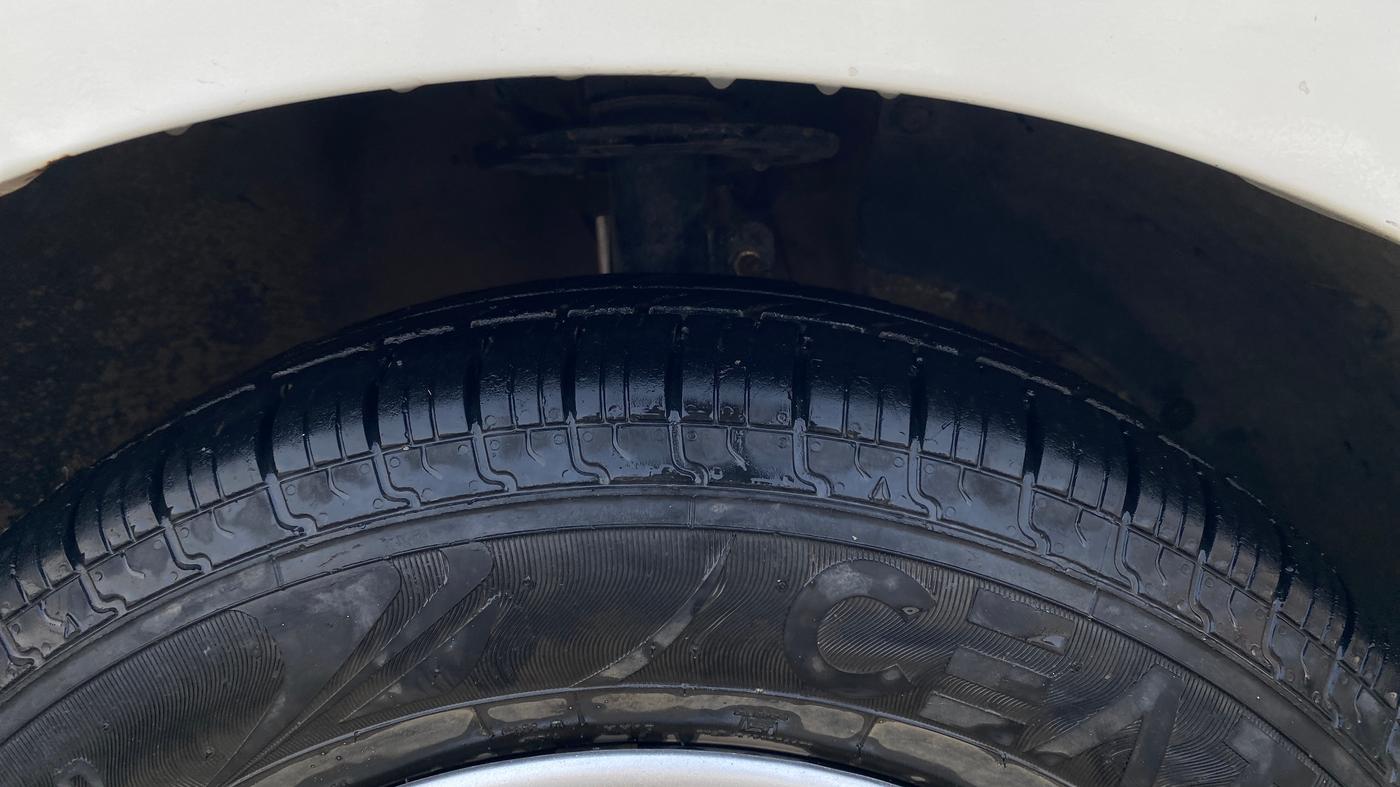 2020 Maruti Dzire VXI, Petrol, Manual, 72,922 km, Right Front Tyre Tread