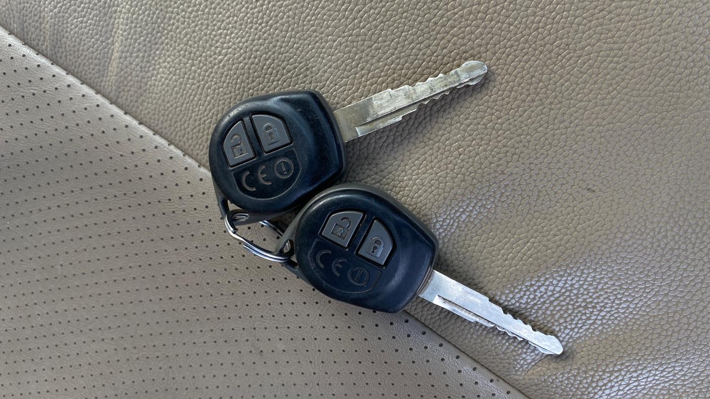 2020 Maruti Dzire VXI, Petrol, Manual, 72,922 km, Key Close Up
