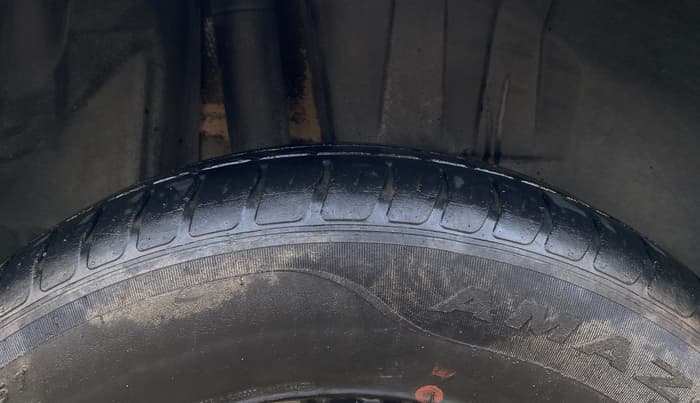 2020 Maruti Dzire VXI, Petrol, Manual, 72,922 km, Right Rear Tyre Tread