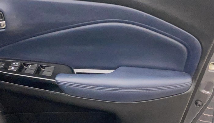 2022 Maruti Baleno ALPHA PETROL 1.2, Petrol, Manual, 23,883 km, Driver Side Door Panels Control