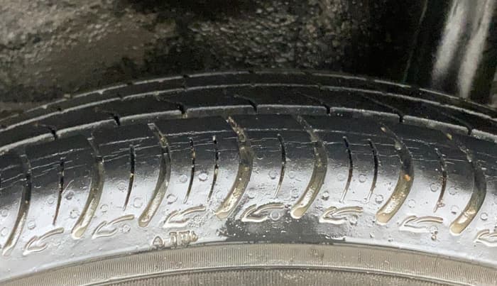 2019 Maruti S PRESSO VXI AMT, Petrol, Automatic, 14,562 km, Left Rear Tyre Tread
