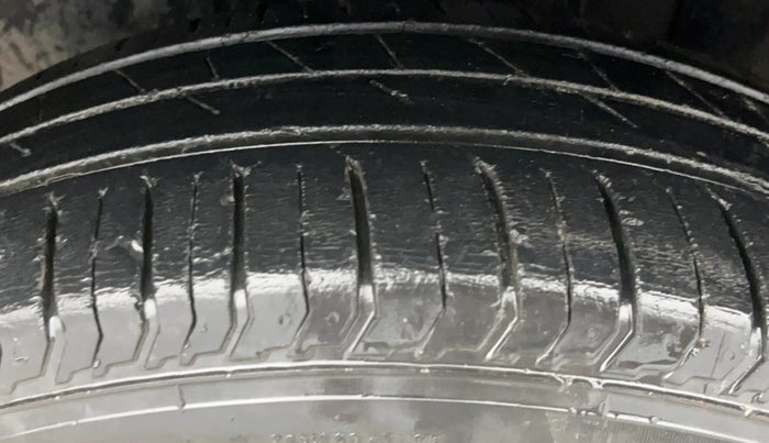 2021 Tata PUNCH ADVENTURE MT, Petrol, Manual, 38,816 km, Left Front Tyre Tread