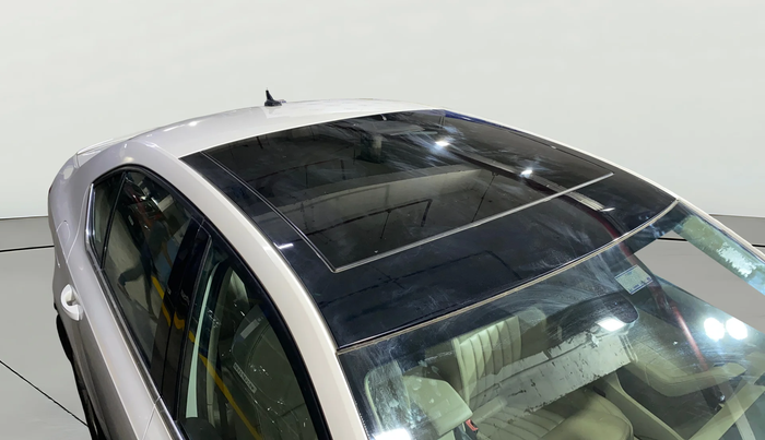 2019 Skoda Octavia L&K 1.8 TSI AT, Petrol, Automatic, 41,724 km, Moonroof/ Sunroof