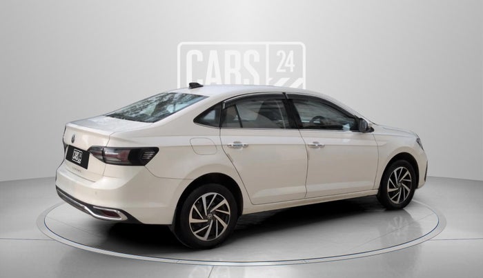 2022 Volkswagen VIRTUS TOPLINE TSI 1.0 AT, Petrol, Automatic, 26,244 km, Right Back Diagonal