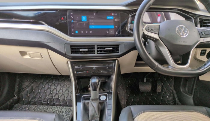 2022 Volkswagen VIRTUS TOPLINE TSI 1.0 AT, Petrol, Automatic, 26,244 km, Air Conditioner