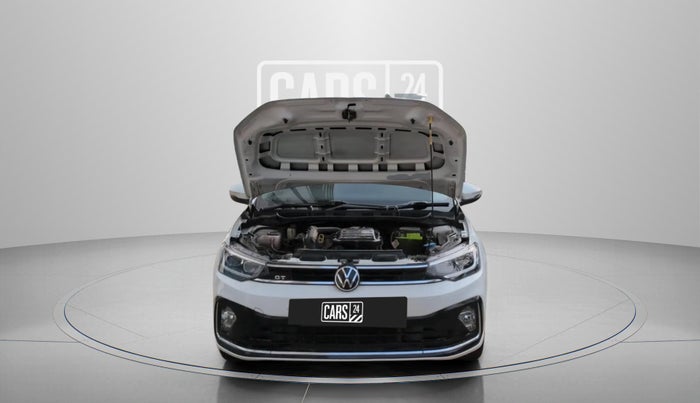 2022 Volkswagen VIRTUS TOPLINE TSI 1.0 AT, Petrol, Automatic, 26,244 km, Open Bonet