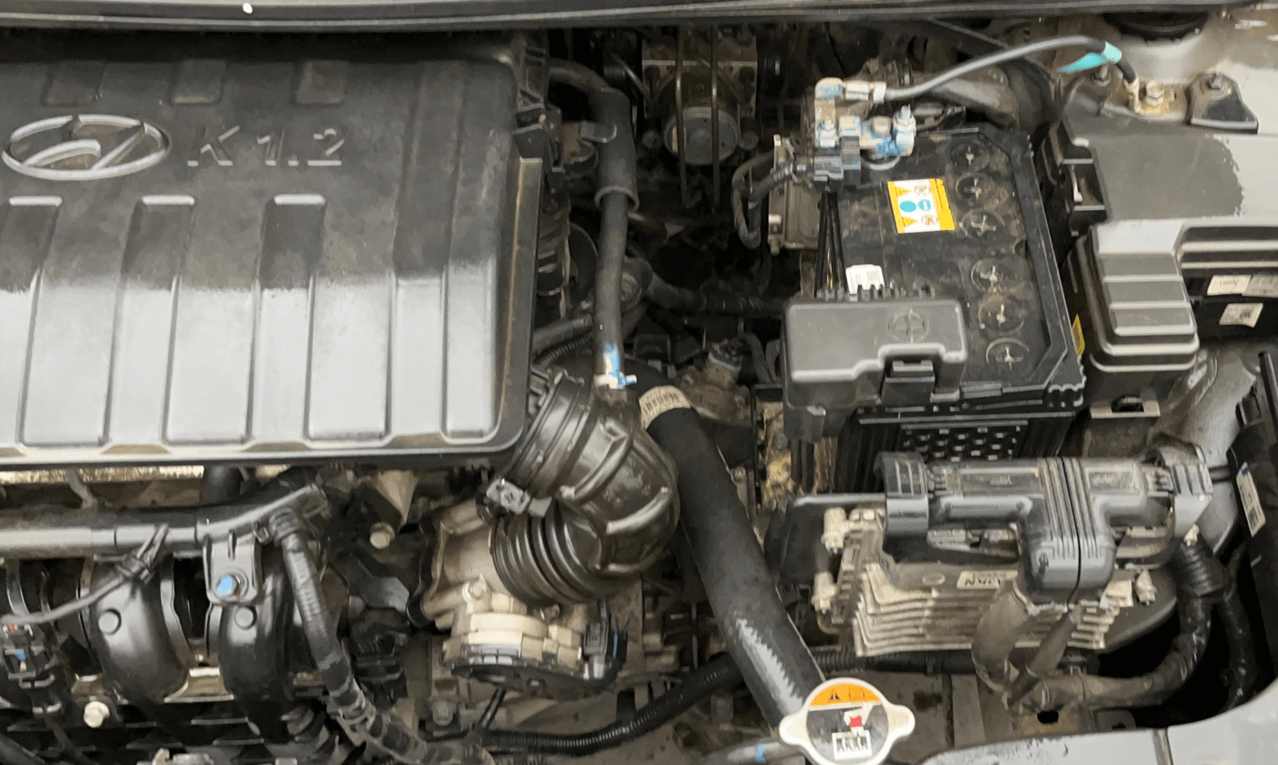 2021 Hyundai GRAND I10 NIOS SPORTZ AMT 1.2 KAPPA VTVT, Petrol, Automatic, 46,657 km, Engine View - Left
