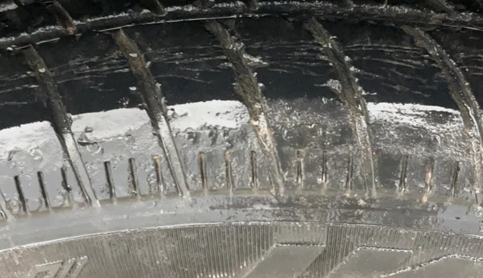 2021 Hyundai GRAND I10 NIOS SPORTZ AMT 1.2 KAPPA VTVT, Petrol, Automatic, 46,657 km, Left Front Tyre Tread