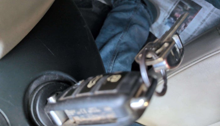 2018 Audi Q3 30 TDI Premium FWD, Diesel, Automatic, 71,916 km, Key Close Up