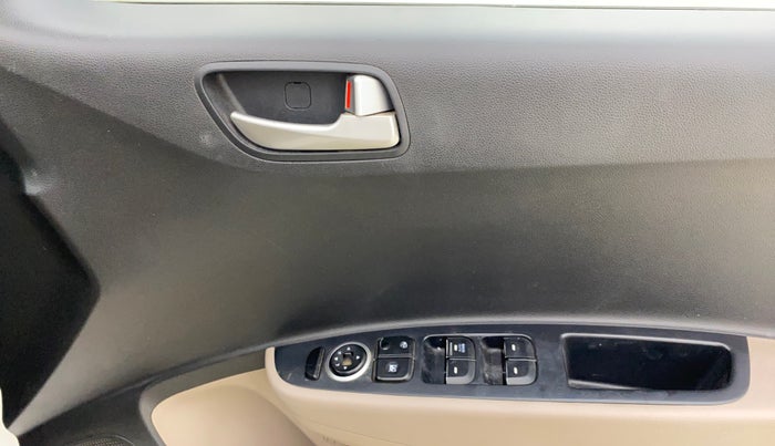 2016 Hyundai Xcent SX 1.2, Petrol, Manual, 1,12,065 km, Driver Side Door Panels Control