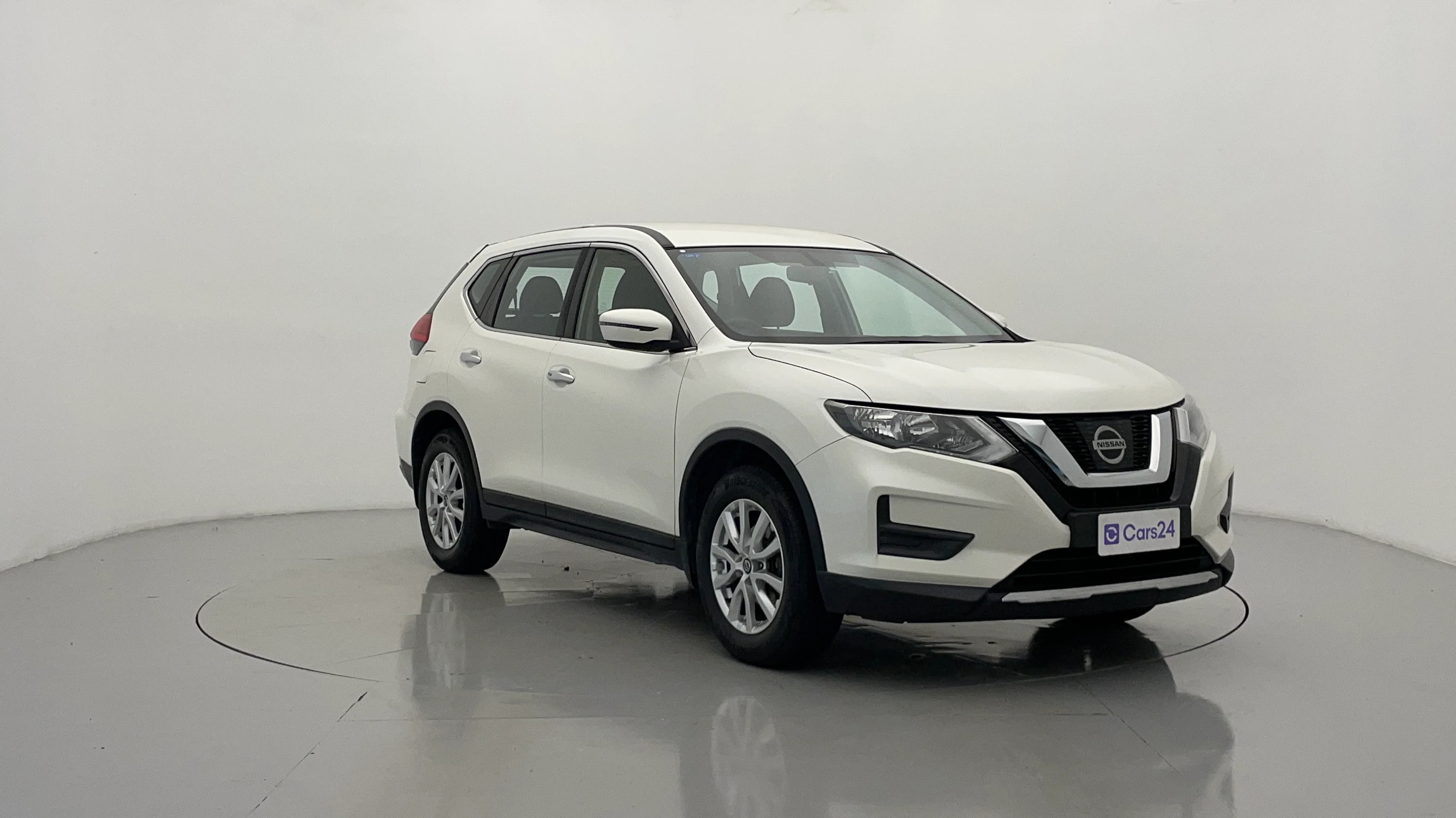 Nissan X-trail image