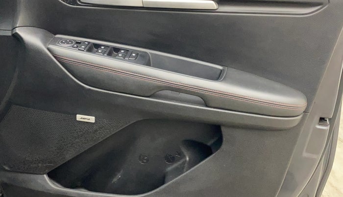 2020 KIA SONET GTX PLUS 1.0 IMT, Petrol, Manual, 92,943 km, Driver Side Door Panels Control