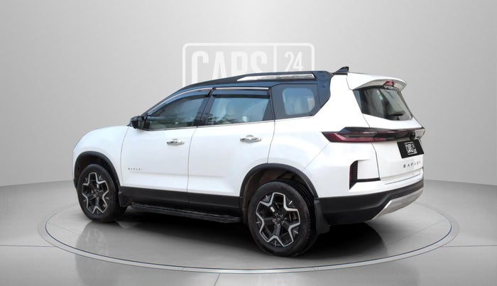 2025 Tata Safari ACCOMPLISHED PLUS 6 STR DUAL TONE AT, Diesel, Automatic, 6,964 km, Left Back Diagonal