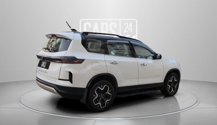 2025 Tata Safari ACCOMPLISHED PLUS 6 STR DUAL TONE AT, Diesel, Automatic, 6,964 km, Right Back Diagonal