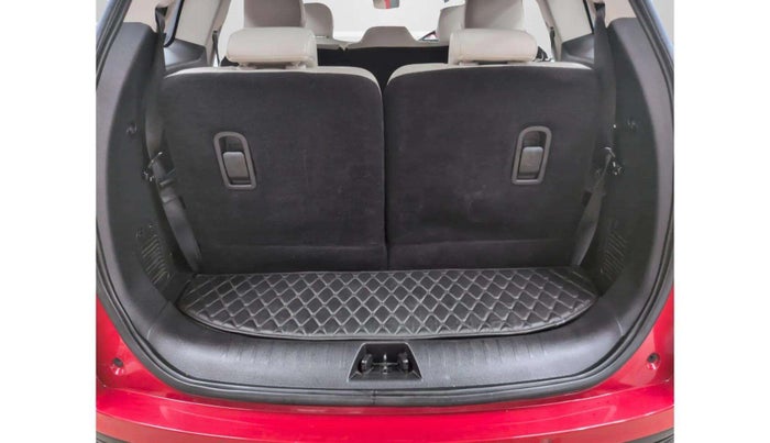 2024 Mahindra XUV700 AX 7 P AT 7 STR, Petrol, Automatic, 14,089 km, Boot Inside