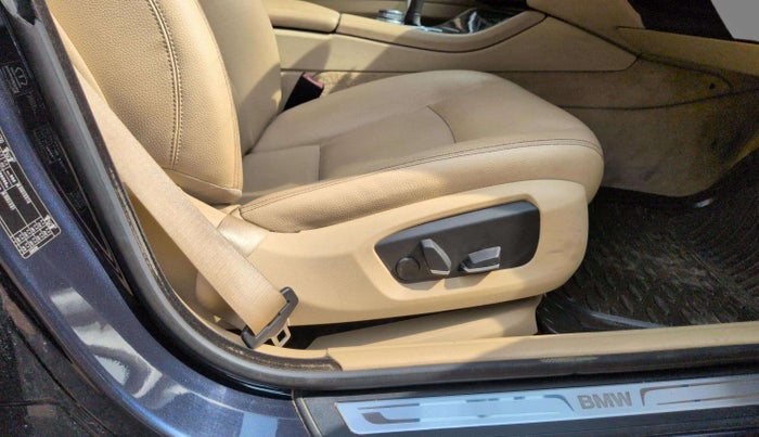 2014 BMW 5 Series 525D LUXURY PLUS, Diesel, Automatic, 58,283 km, Driver Side Adjustment Panel