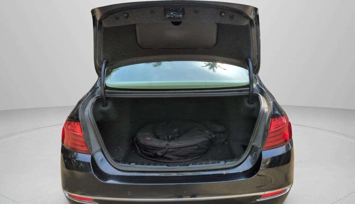 2014 BMW 5 Series 525D LUXURY PLUS, Diesel, Automatic, 58,283 km, Boot Door Open