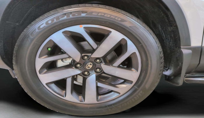 2022 Tata Safari XZA PLUS, Diesel, Automatic, 30,388 km, Left Rear Wheel
