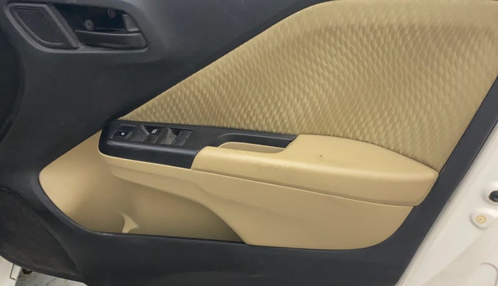 2015 Honda City 1.5L I-VTEC S MT, Petrol, Manual, 65,266 km, Driver Side Door Panels Control