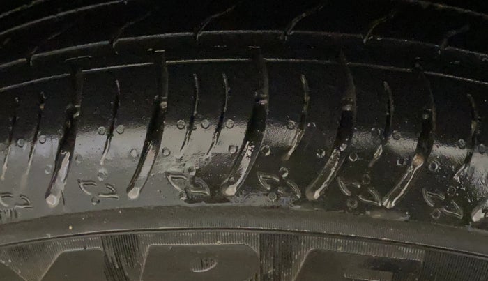 2025 Tata NEXON Pure Plus (S) 1.2 Petrol 6MT, Petrol, Manual, 2,179 km, Left Front Tyre Tread