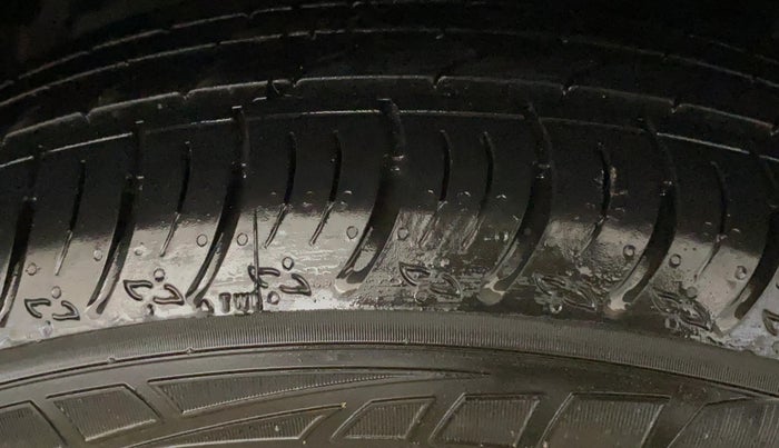 2025 Tata NEXON Pure Plus (S) 1.2 Petrol 6MT, Petrol, Manual, 2,179 km, Right Front Tyre Tread