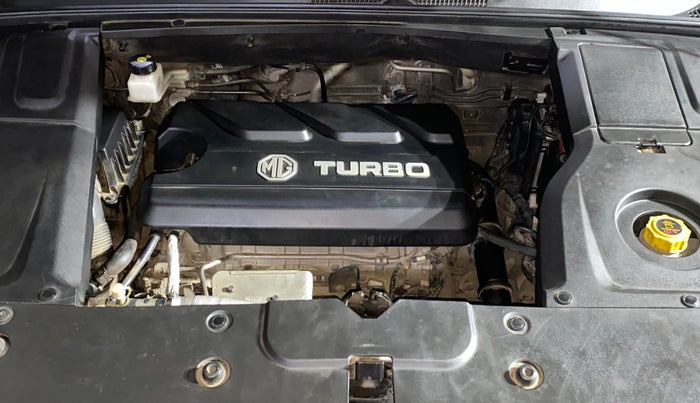 2020 MG HECTOR PLUS SHARP 1.5 PETROL TURBO HYBRID MT 6-STR, Petrol, Manual, 52,035 km, Engine View
