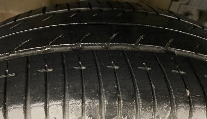 2018 Tata TIGOR Revotron XZA 1.2, Petrol, Automatic, 27,337 km, Right Rear Tyre Tread