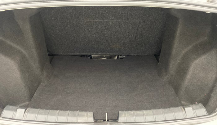 2018 Tata TIGOR Revotron XZA 1.2, Petrol, Automatic, 27,337 km, Boot Inside