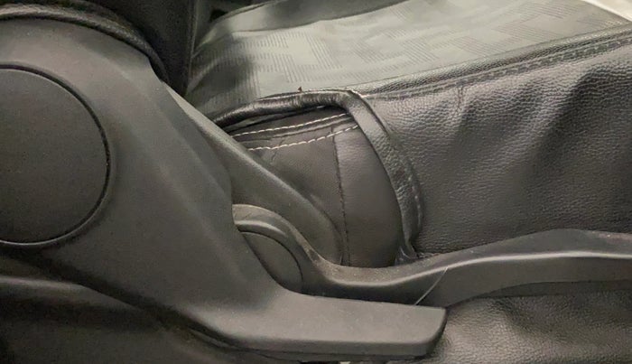 2021 Maruti XL6 ZETA MT, Petrol, Manual, 10,913 km, Driver Side Adjustment Panel