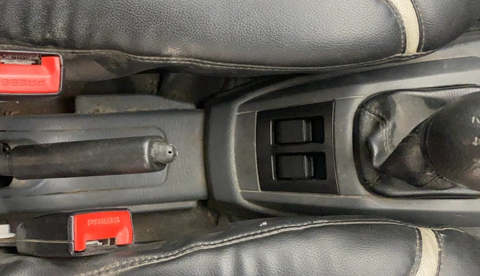 2016 Maruti Alto 800 LXI, Petrol, Manual, 1,22,112 km, Gear Lever