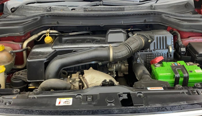 2019 Mahindra XUV300 W8 (O) 1.5 DIESEL, Diesel, Manual, 62,977 km, Engine View