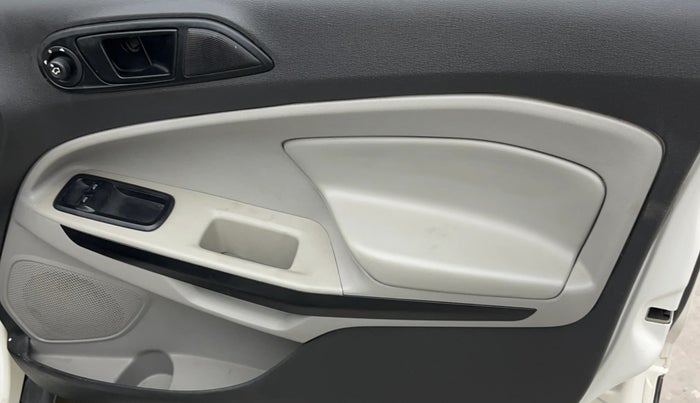 2017 Ford Ecosport AMBIENTE 1.5L PETROL, Petrol, Manual, 56,809 km, Driver Side Door Panels Control